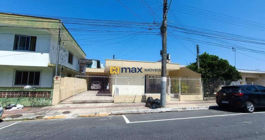 Casa com 178m² em ótima localização no Centro de Balneário Camboriú
