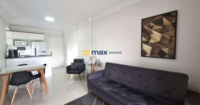 Excelente apartamento em andar alto, semi mobiliado à venda com 2 dormitórios, Dom Bosco, Itajaí