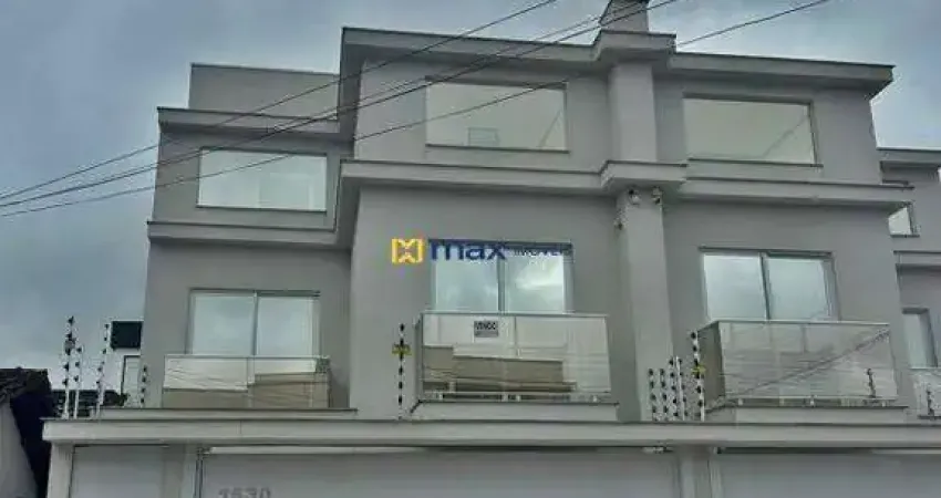 Venda: Casa Nova com 3 suítes no Centro de Balneário Camboriú