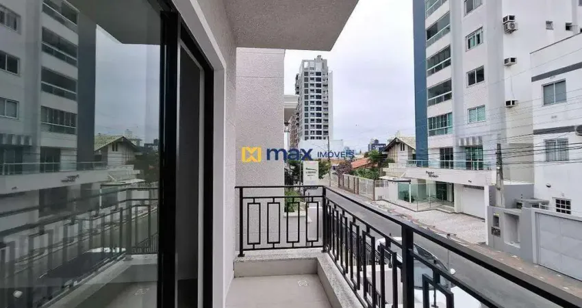 Excelente sobrado com 3 suítes à venda, Centro, Itajaí