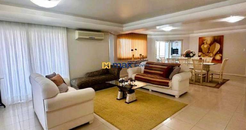 Amplo apartamento à venda com 4 quartos (2 suítes), Centro, Itajaí