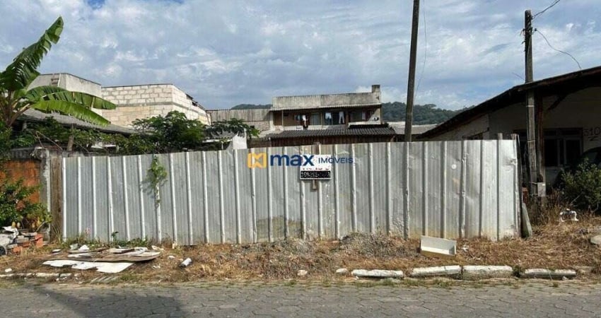 Excelente terreno à venda com 240 m², Espinheiros, Itajaí
