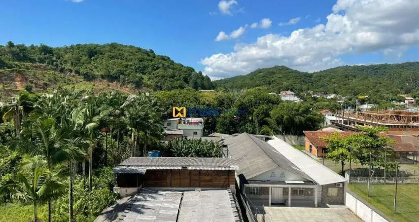 Excelente apartamento semi mobiliado 2 quartos (1 suíte), praia brava, itajaí