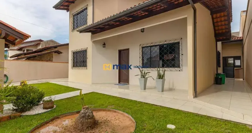 Casa ampla, 3 dormitórios (1 suíte máster), Dom Bosco, Itajaí