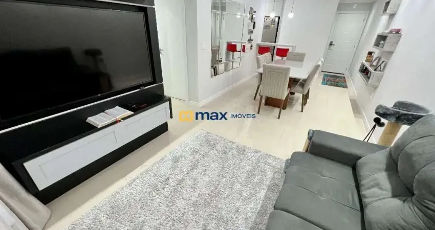 Venda: Apartamento 2 suítes, semi mobiliado em Camboriú