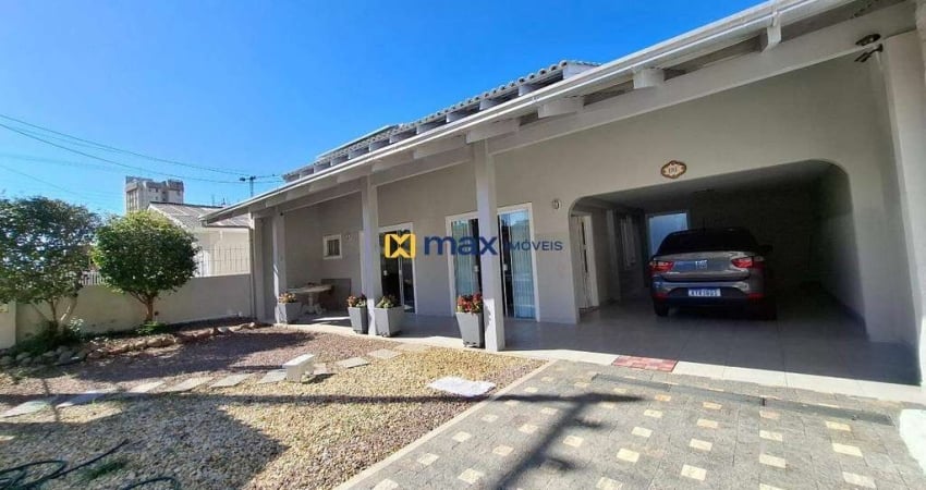 Casa ampla, 3 quartos (1 suíte) à venda no bairro Fazenda em Itajaí