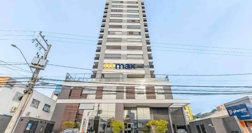Excelente apartamento semi mobiliado com 3 quartos (1 suíte) à venda no bairro no Centro em Itajaí