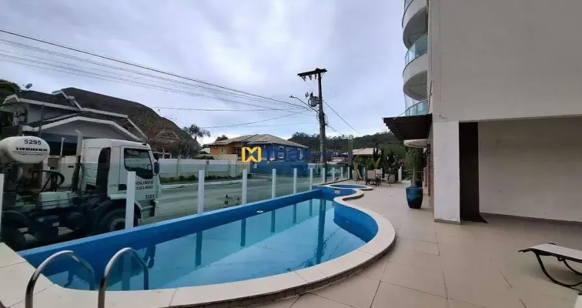 Excelente apartamento amplo, semi mobiliado com 3 suítes à venda no bairro Cabeçudas em Itajaí