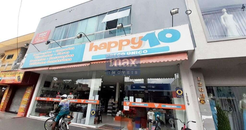 Excelente prédio comercial e residencial à venda no bairro São Vicente em Itajaí