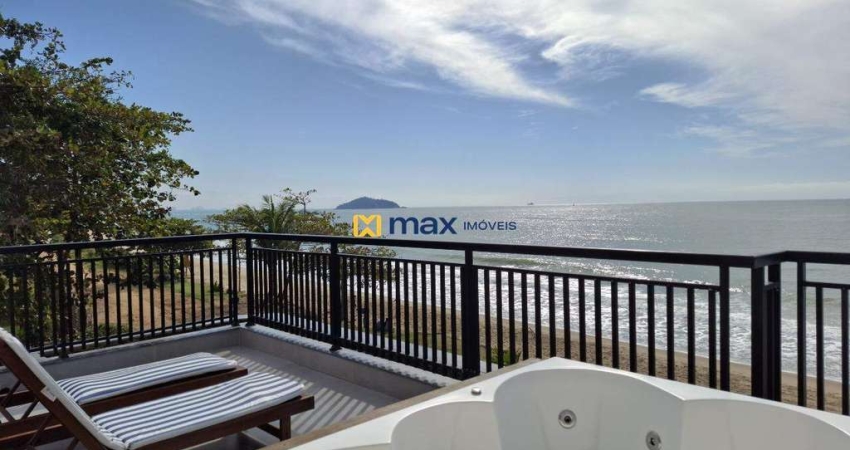 Prédio de frente para o mar com 1 triplex e 03 apartamentos em Penha