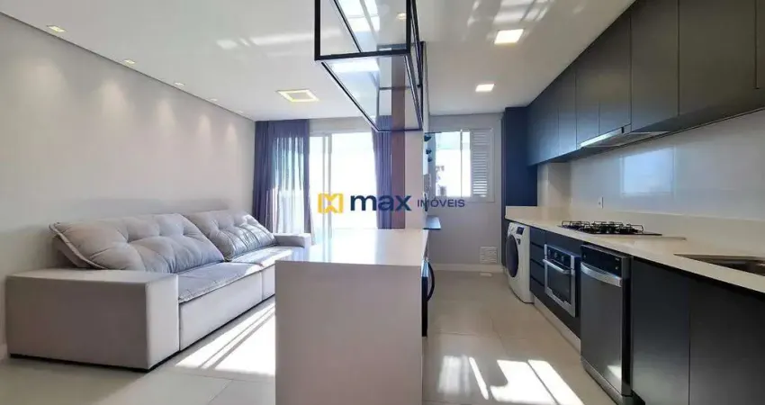 Excelente apartamento semi mobiliado com 2 suítes à venda no bairro Centro em Itajaí
