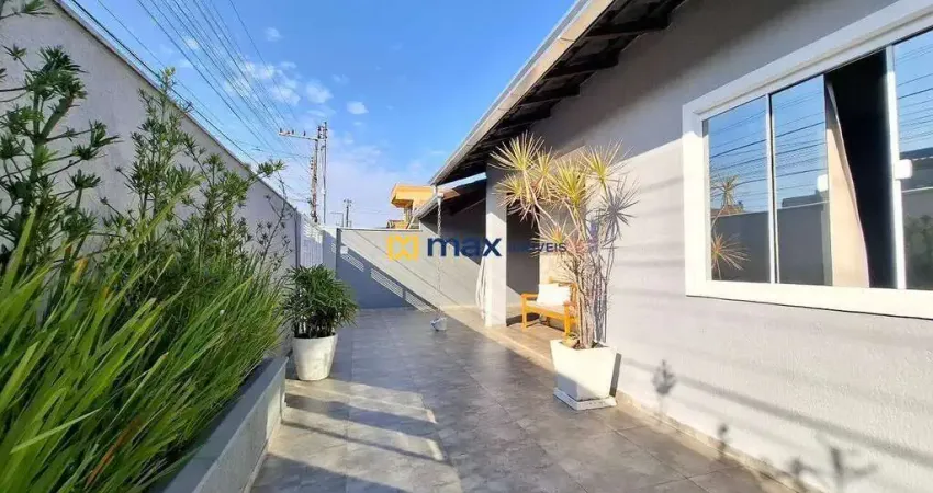 Linda casa com 3 quartos (2 suítes) à venda no bairro São Vicente em Itajaí