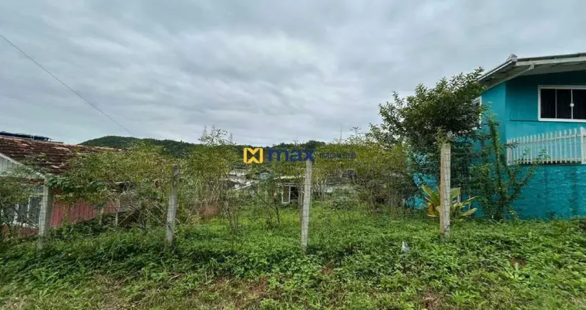 Terreno à venda no Gravatá, Penha 