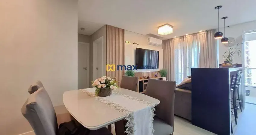 Excelente apartamento semi mobiliado com 2 quartos (1 suíte) à venda no bairro são judas em itajaí