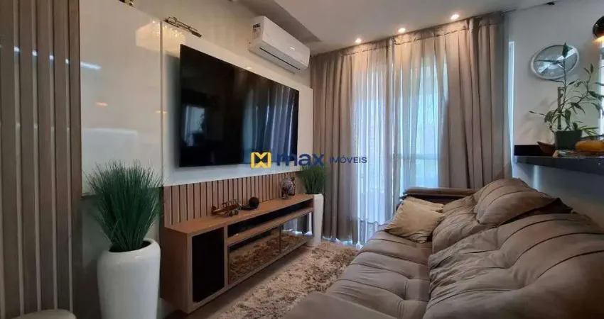 Excelente apartamento semi mobiliado com 2 quartos (1 suíte) à venda no bairro São Judas em Itajaí
