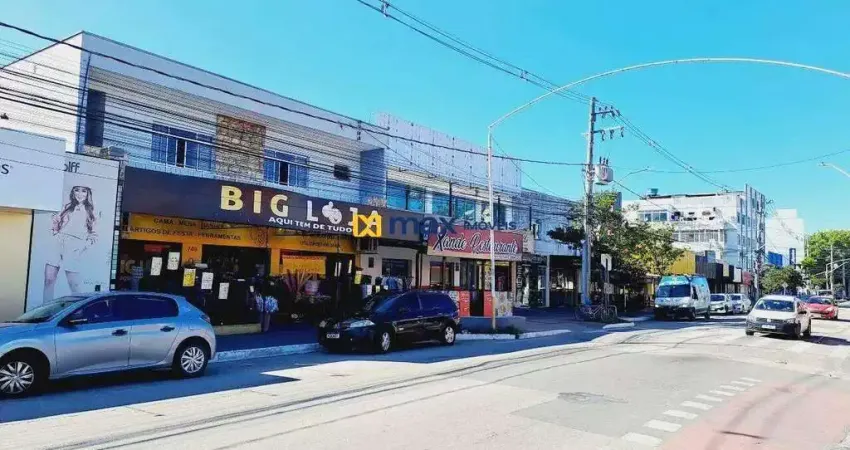 Amplo imóvel com sala comercial e residência à venda no bairro são vicente em itajaí
