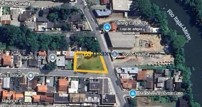 Amplo terreno de esquina com 906 m² à venda no bairro são vicente em itajaí