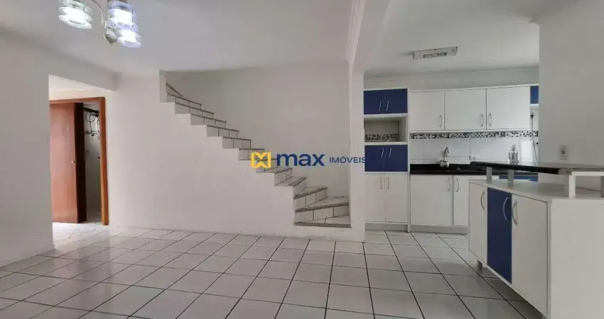 Excelente casa semi mobiliada com 3 quartos à venda no bairro são joão em itajaí