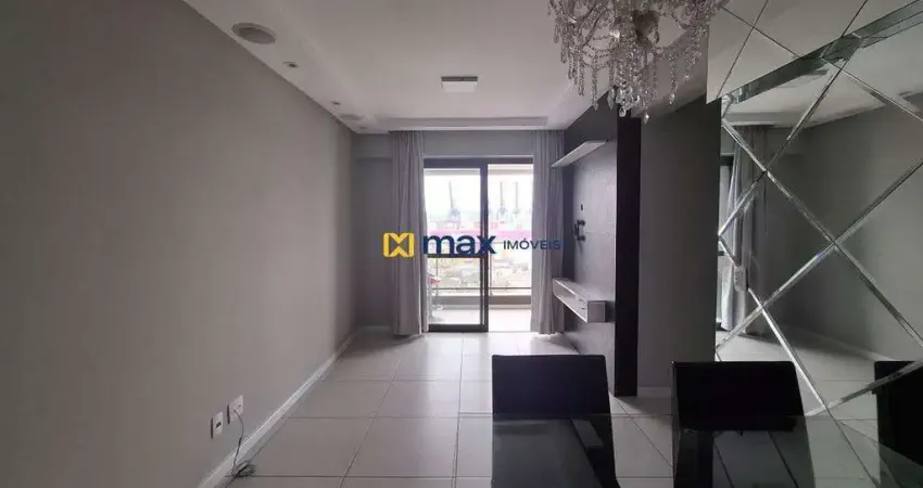 Apartamento semi mobiliado à venda com 2 quartos (1 suíte) à venda no bairro centro em itajaí