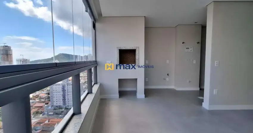 Apartamento com 3 quartos (1 suíte) à venda no bairro Centro em Itajaí