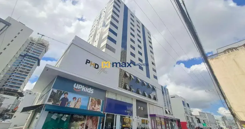 Sala comercial em excelente localização, Centro da cidade!