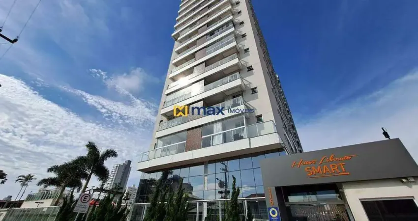 Apartamento com 2 dormitórios (1 suíte). Bairro: São João, Itajaí