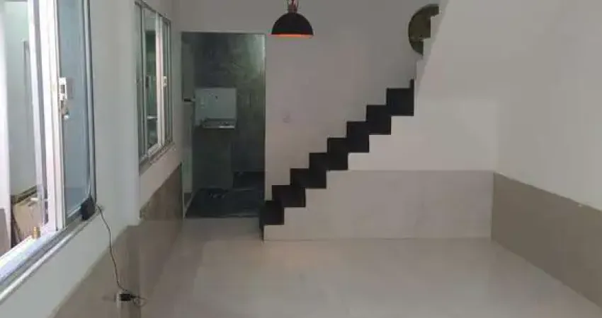 Casa para alugar em Rio de Janeiro, Gardênia Azul, com 2 quartos, 200m²