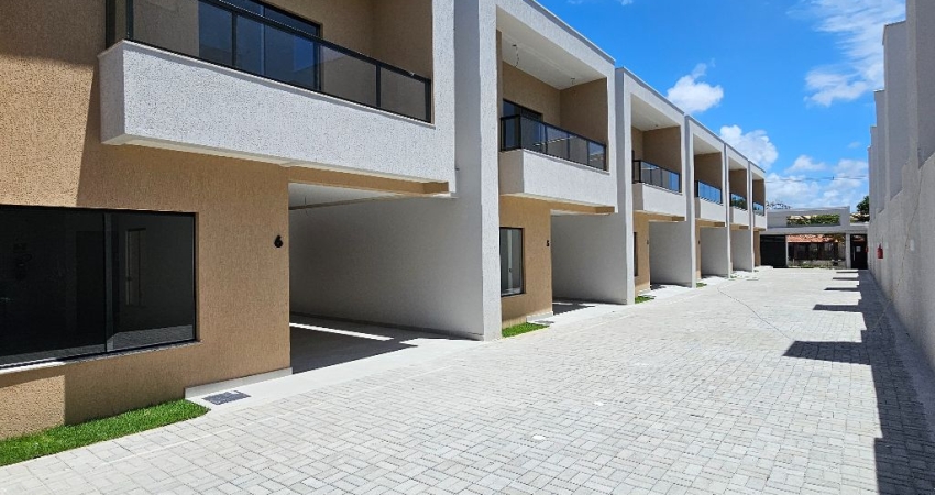 Casa em condomínio fechado com 4 quartos à venda na Rua Juracy Magalhães, Pitangueiras, Lauro de Freitas
