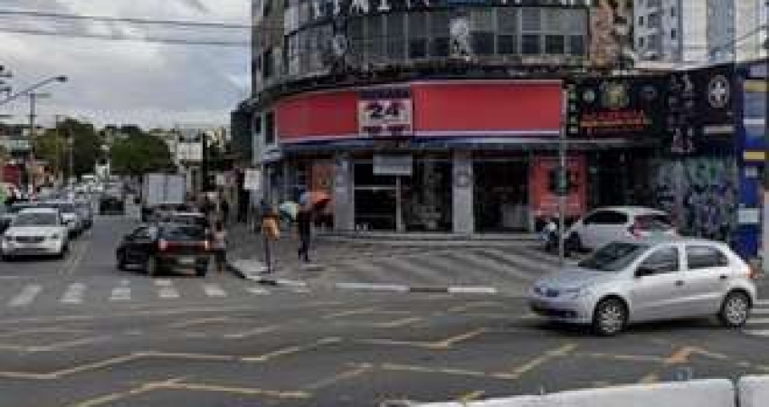 PRÉDIO COMERCIAL