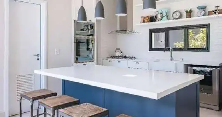 Casa em Condomínio - Alhaville, Santa de Parnaíba / SP