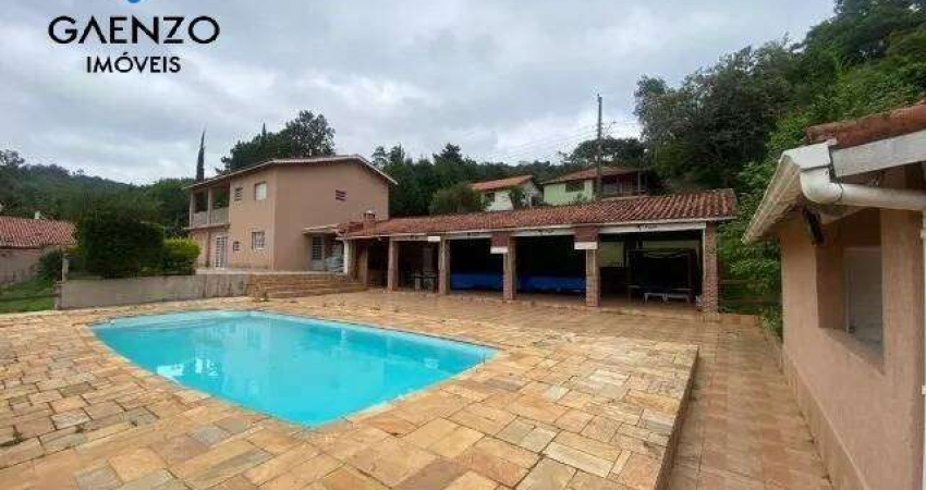 Casa em Condomínio - Fazendinha, Santana de Parnaíba / SP