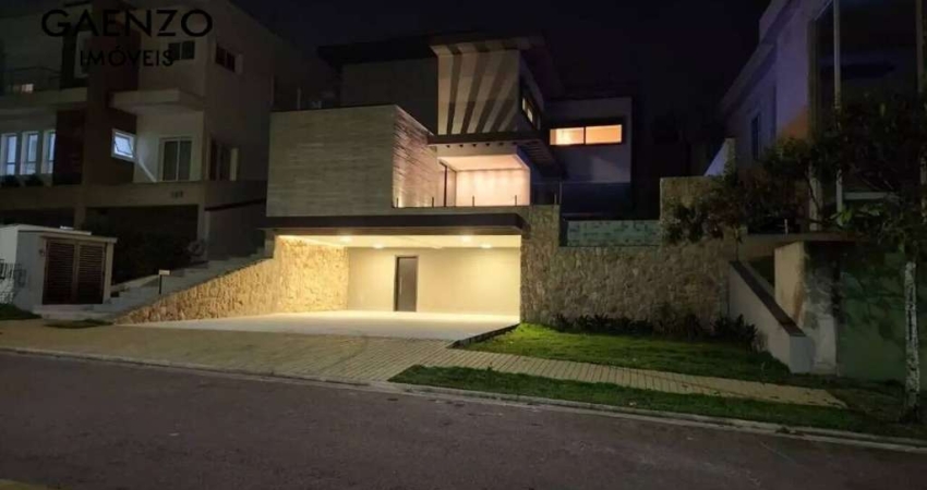 Casa em Condomínio - Alphaville, Santana de Parnaíba / SP