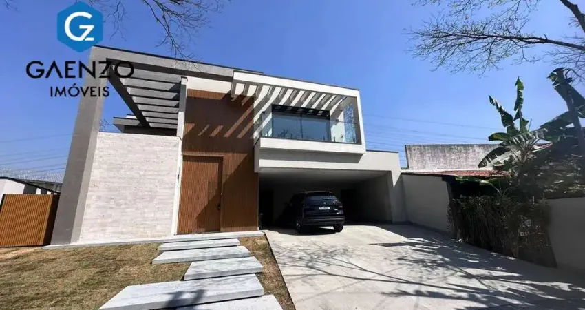 Casa em Condomínio - Alphaville, Santana de Parnaíba / SP