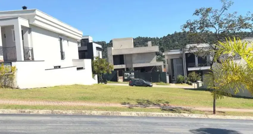 Terreno em condomínio fechado à venda na Cidade Tamboré, Santana de Parnaíba 