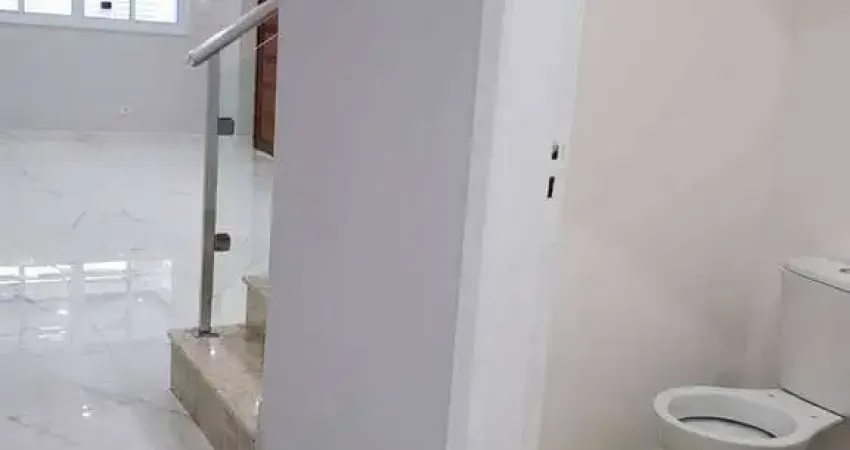 Casa com 3 quartos para alugar no Santo Antônio, Osasco 