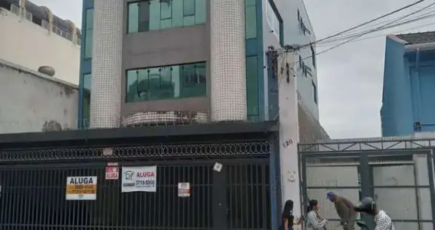 Prédio com 8 salas para alugar no Centro, Osasco