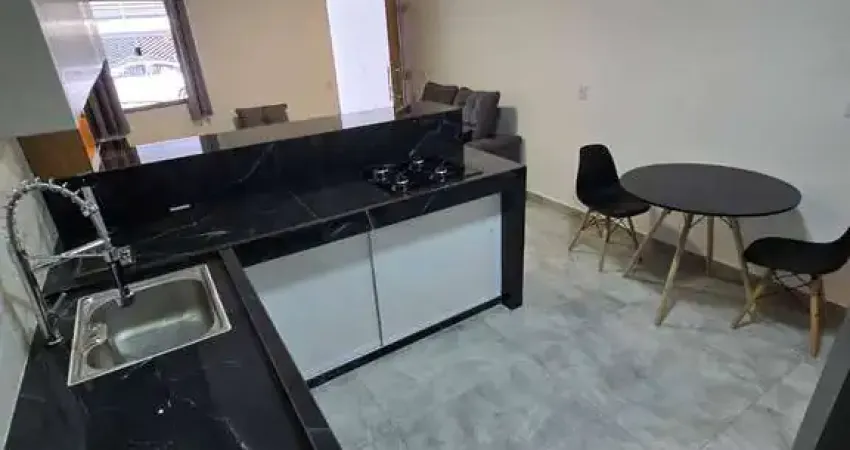 Casa reformada em osasco, ambiente integrado, jd. bandeiras