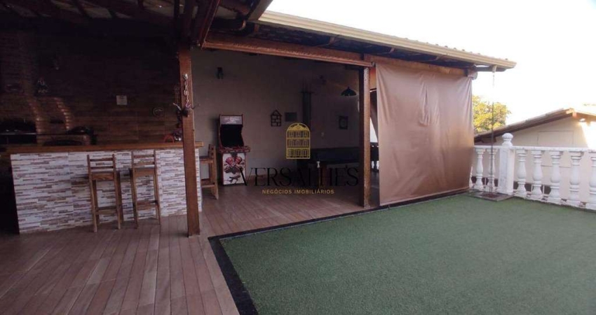 Casa de 4 Quartos com Espaço Gourmet e Energia Solar no Bairro Providência