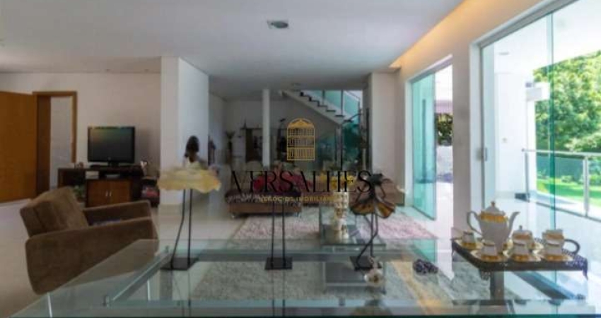 Casa à Venda no Bairro Bandeirantes – Ampla, Aconchegante e com Estrutura Completa