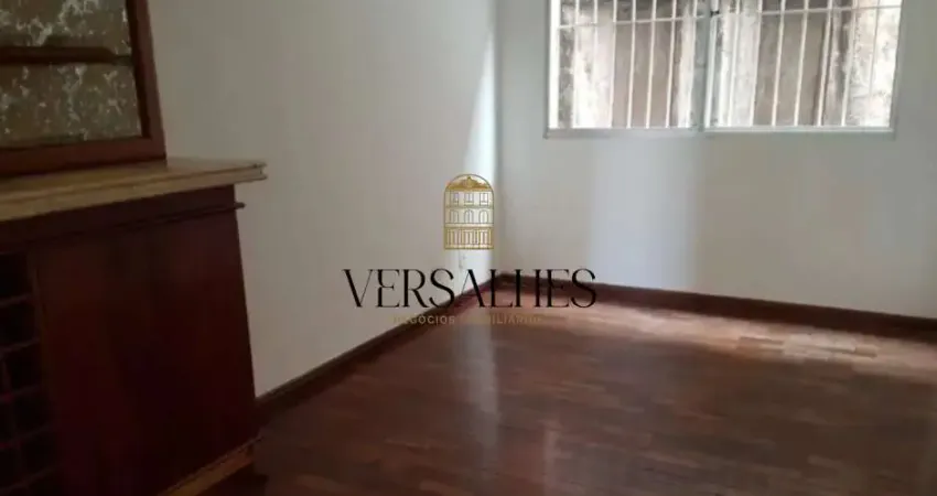 Apartamento à venda – 3 quartos, 1 banheiro, 65 m², Coração de Jesus, 1 vaga