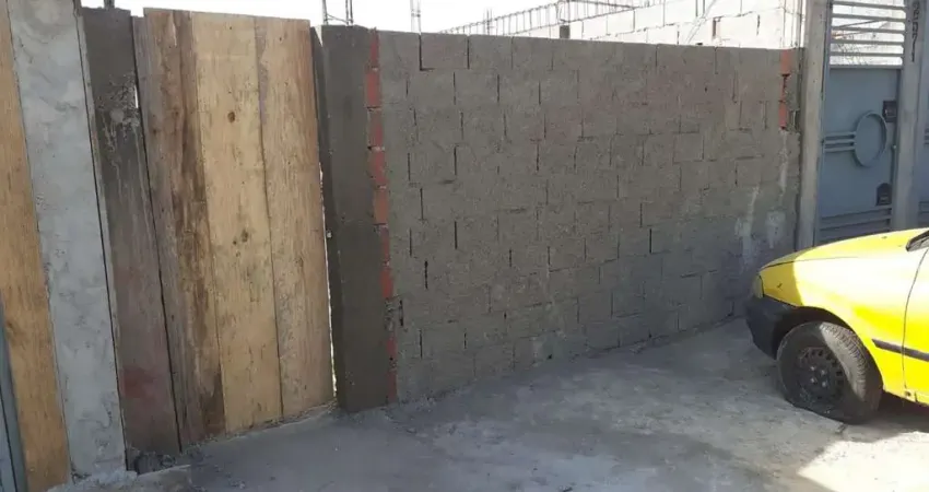 Terreno à venda no Jardim Moraes, Itaquaquecetuba 