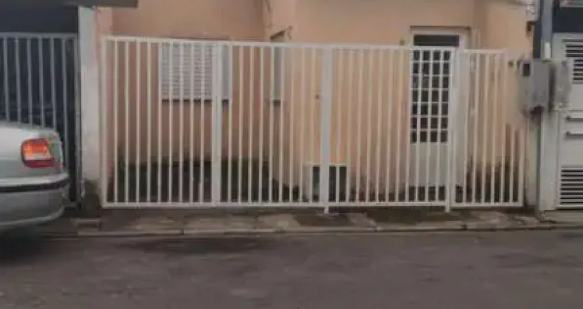 Casa à venda na Vila Ursulina, Itaquaquecetuba 