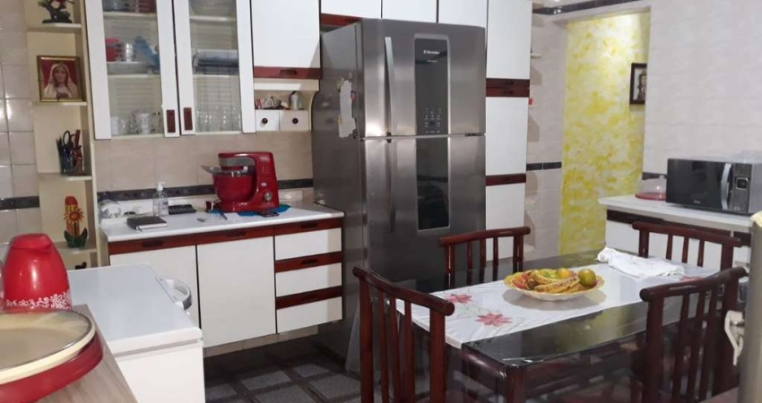 Casa à venda na Vila Virgínia, Itaquaquecetuba 