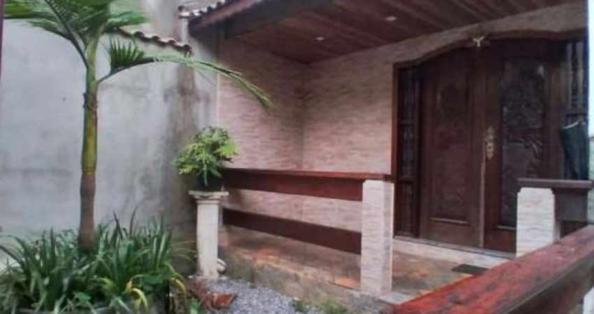 Casa com 3 quartos à venda na Vila Virgínia, Itaquaquecetuba 