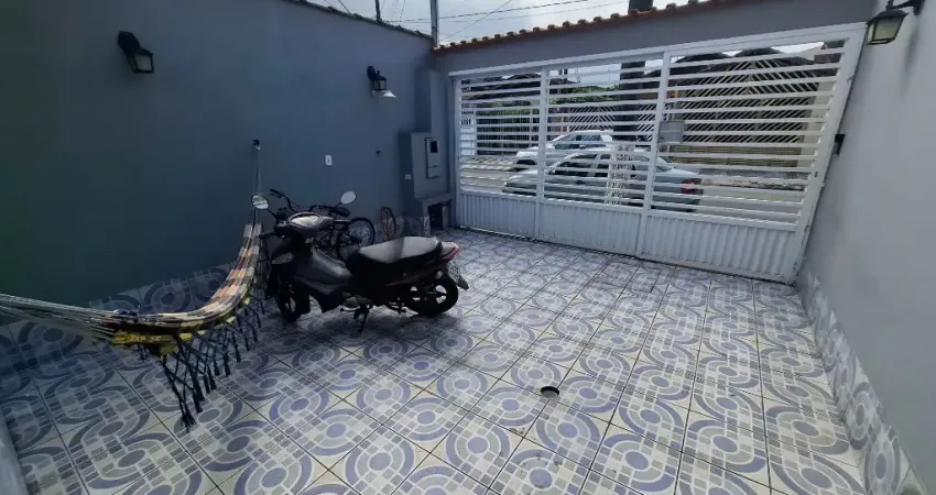 Oportunidade na Vila Caiçara Casa ampla com 3 dormitórios, sendo 1 suíte