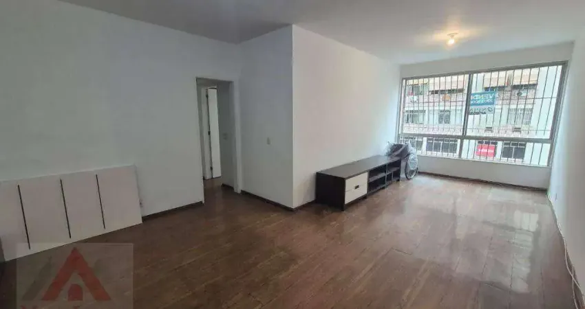 Apartamento à Venda em Icaraí, Niterói – 110 m², 2 Quartos, 1 Suíte, a 3 Quadras da Praia