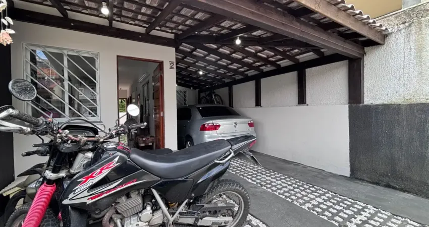 Casa com 2 quartos à venda na Rua Saudeli Duarte, 604, Bela Vista, Palhoça