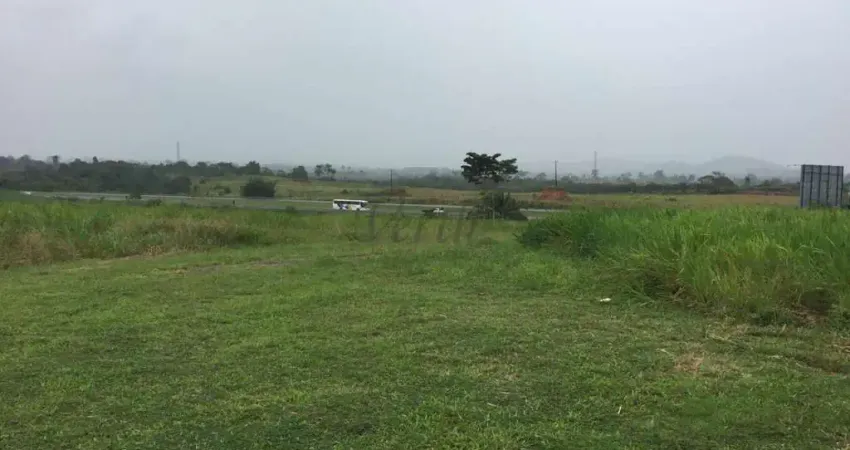 Fazenda à venda no Centro, Candeias 