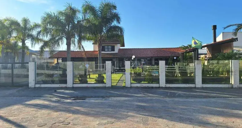 Casa com 4 dormitórios à venda, 300 m² - Praia Do Sonho (Ens Brito) - Palhoça/SC