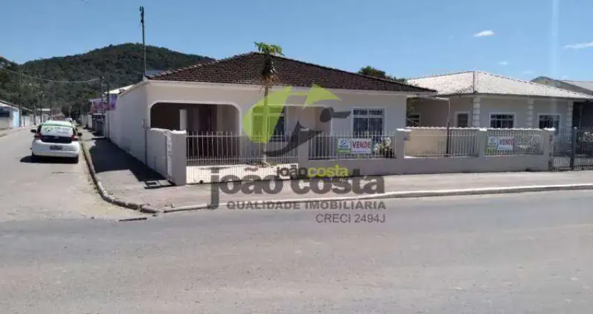 Casa com 3 dormitórios à venda, 120 m² por R$ 600.000,00 - Guarda do Cubatão - Palhoça/SC
